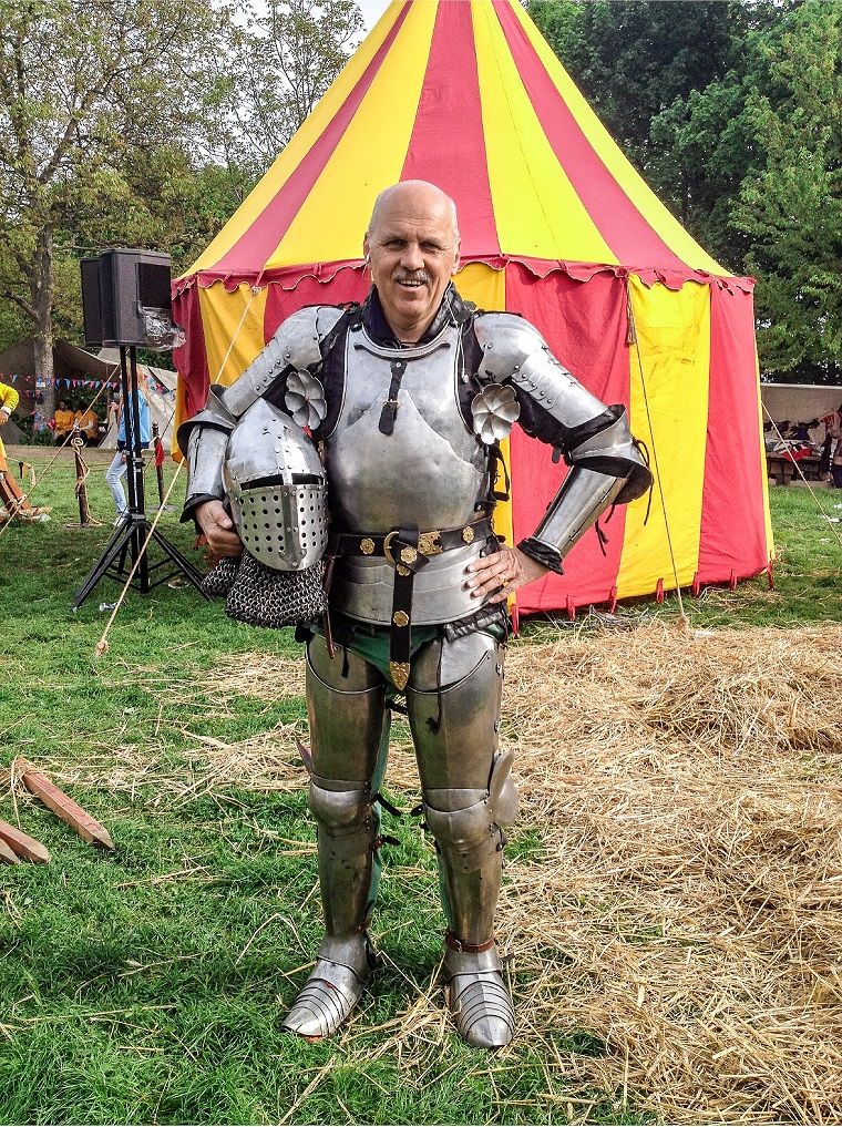 Zubilewicz - rycerz (1).jpg